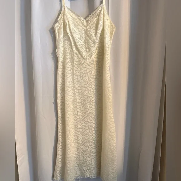 Vintage 60s Ivory Lace Slip Dress Made in USA S - Picture 2 of 13